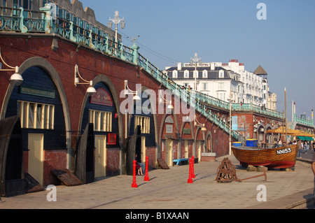 Brighton sea front and shops, East Sussex, England Stock Photo