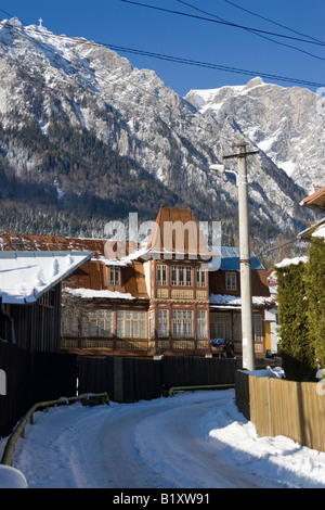 Traditional Romanian House Busteni Romania Stock Photo