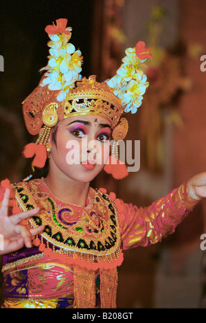 Female Balinese Legong Dancer - Ubud, Bali, Indonesia Stock Photo