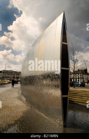 The Cutting Edge steel sculpture at Sheffield Train Station Stock Photo