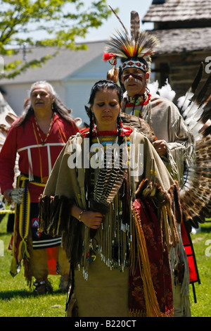American native young woman Shawnee tribe Indians in Ohio USA  hi-res Stock Photo