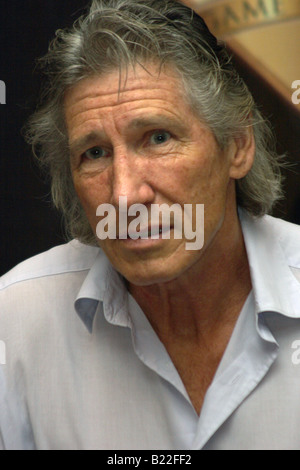 Roger Waters talking to the press Stock Photo