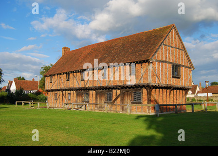 15th Century Elstow Moot Hall, Village Green, Elstow, Bedfordshire, England, United Kingdom Stock Photo