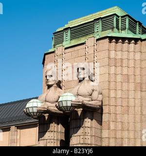 Statues outside the Helsinki central railway station, Helsinki, Finland Stock Photo