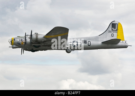 Boeing B17G Flying Fortresss nose art Liberty Belle Stock Photo - Alamy