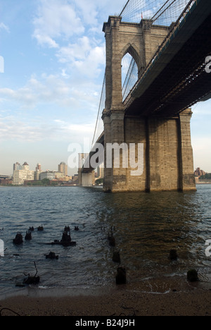 One of Olafur Eliasson s giant water installations on the Brooklyn Bridge in New York Stock Photo