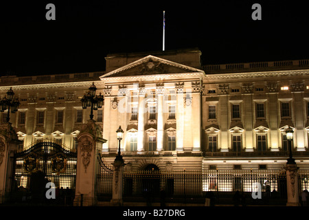 Buckingham Palace at night with the New Illumination Installed, London, UK Stock Photo