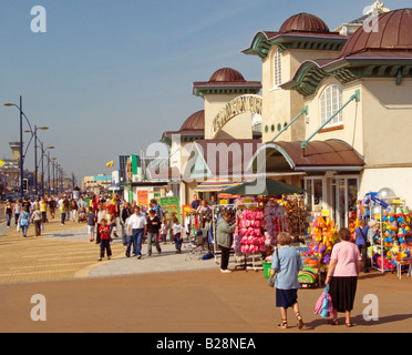 Typical Tourist Scene Wellington Pier Marine Parade Great Yarmouth Norfolk England Great Britain Stock Photo