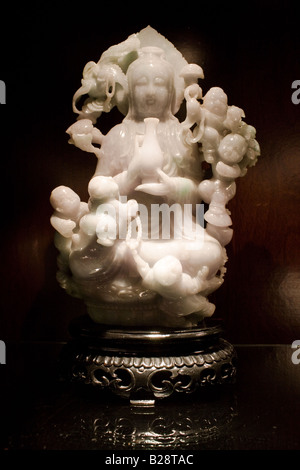 Lavender jade ornament on display in the Huahui Jade Factory and Showroom Xian China Stock Photo