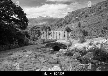Monochrome.Ashness bridge near Derwent Water Lake district Stock Photo
