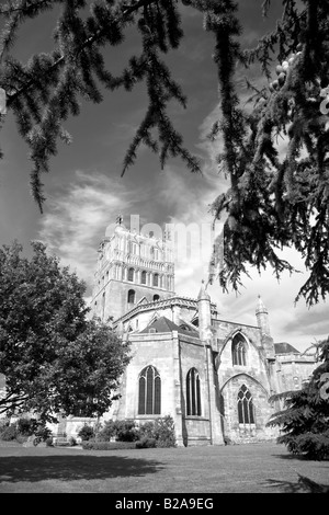 Tewkesbury's 12th century classic medieval Abbey Stock Photo