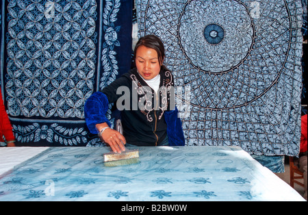 Typical Chinese batik processing with indigo blue, Zhoucheng, Yunnan, China, Asia Stock Photo