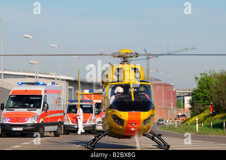 Christoph 22, ADAC rescue helicopter from the Federal Armed Forces Hospital Ulm, one person dies in a traffic accident after a  Stock Photo