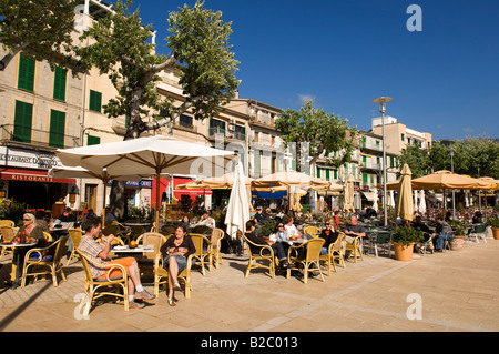 Cafés on the harbour, Port de Soller, Majorca, Balearic Islands, Spain, Europe Stock Photo
