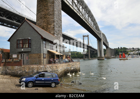 24/07/2008 Pic By Sean Hernon Ashtorre Rock Saltash Cornwall under the Royal Albert rail Bridge over the River Tamar Stock Photo