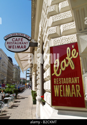 Vienna, cafe Weimar Stock Photo - Alamy