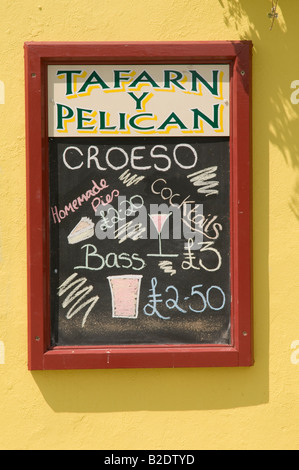 Welsh pub with Croeso sign (Welcome) , Cardiff, South Wales Stock Photo ...