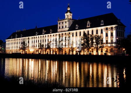 University in wroclaw poland, silesia, Europe, wroclaw,Dolny slask, Polska, Odra river Stock Photo