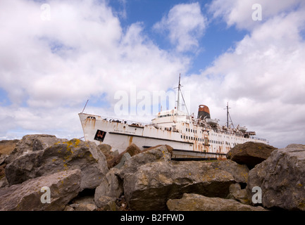 The Fun ship at Mostyn North Wales Stock Photo - Alamy