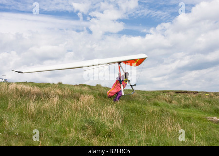 Hang Gliding Launch Sequence 2 of 12 off Buckstones Edge West Yorkshire Stock Photo