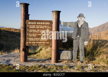 WARNING ON ROAD TO SKIPPERS CANYON Stock Photo