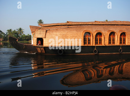 Houseboat (Kettuvallam) on the backwaters of Kerala, India Stock Photo