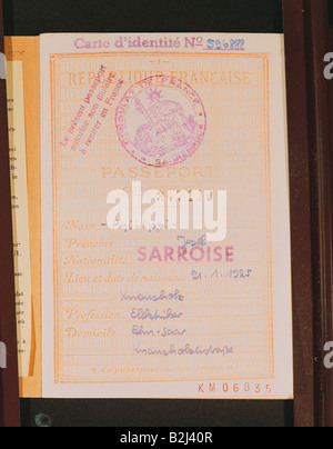 documents, passport for the Saarland, France, 1952, Stock Photo