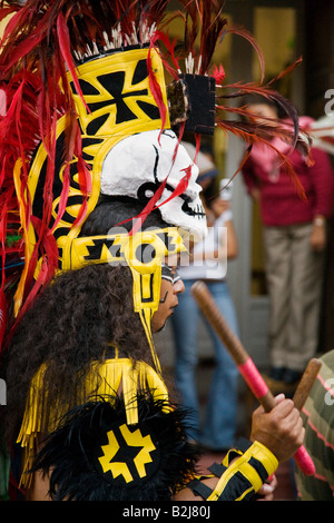 A man in AZTEC INDIAN COSTUME participates in the FESTIVAL DE SAN MIGUEL ARCHANGEL PARADE SAN MIGUEL DE ALLENDE MEXICO Stock Photo
