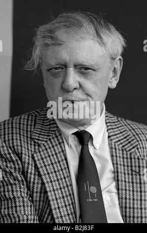 Burgess, Anthony, 25.2.1917 - 25.11.1993, English author / writer, portrait, P.E.N. International, Lugano,  1986,