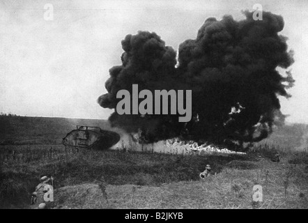 events, First World War / WWI, Western Front, German soldiers fighting against British tank Mark IV with a flamethrower, France, 1918, Stock Photo