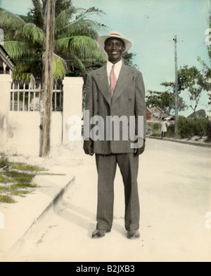 Circa 1920s hand tinted photograph of an African American man, possibly in Florida. Stock Photo