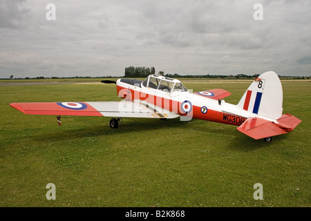 DeHavilland (Canada) DHC-1 Chipmunk 22 T10 WD308 8 G-BWYHL parked at Wickenby Airfield Stock Photo