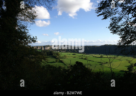 Looking across the Wye Valley towards Wintours Leap Stock Photo