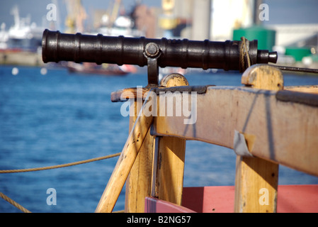 Brest 08 Maritime Festival France. Cannon on upper deck of the Matthew ship, a replica of a Caravel Stock Photo