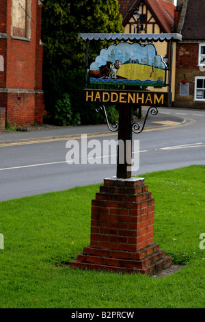 Haddenham village sign, Cambridgeshire Stock Photo