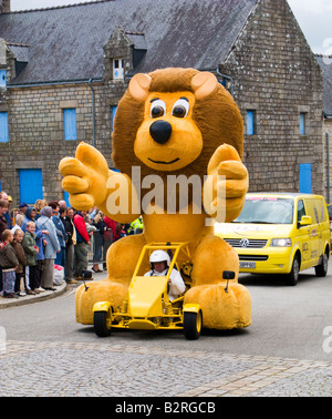 LCL Credit Lyonnaise bank publicity caravan Tour De France 2008 Europe Stock Photo