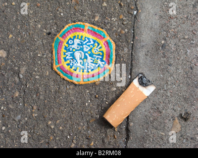 Street Art: Chewing Gum Painting on a London pavement Stock Photo