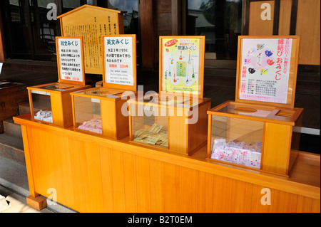 Omikuji, Suwajinja, Nagasaki, Kyushu, Japan Stock Photo