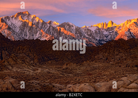 Alabama Hills and the Sierra Nevada range at sunrise Stock Photo