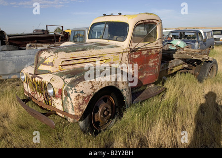 Junk truck in field near South Dakota and Nebraska border Stock Photo