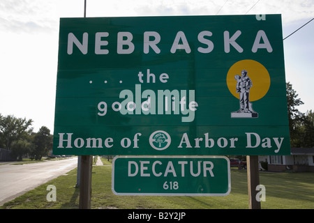 Welcoming sign to 'Nebraska...The good life,' Nebraska state line Stock Photo