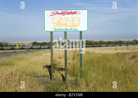 Welcoming sign to South Dakota Stock Photo
