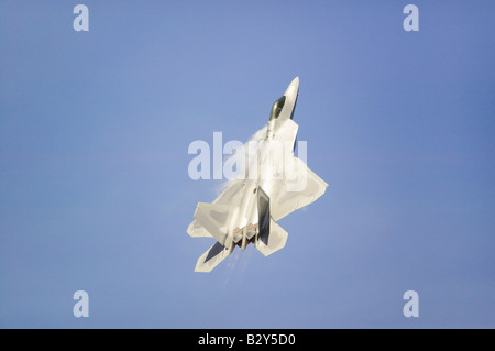 US Air Force F-22A Raptor Jet Fighter making extreme turn at 42nd Naval Base Ventura County (NBVC) Air Show at Point Mugu, CA Stock Photo