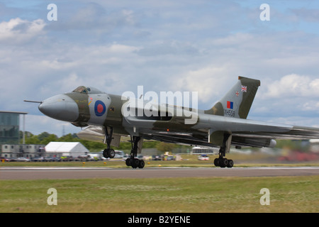 Avro Vulcan bomber taking off at Farnborough International Airshow 2008, England, United Kingdom. Stock Photo