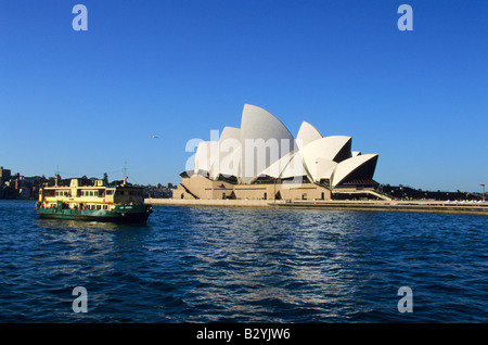 Sydney Opera House designed by JÃ rn Utzon Stock Photo