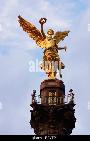 El Angle Statue, Paseo de la Reforma, Mexico City, Mexico Stock Photo