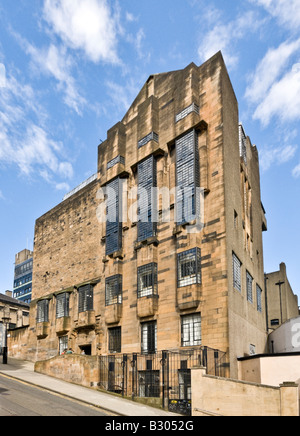 Charles Rennie Mackintosh designed Glasgow School of Art in Renfrew Street Glasgow Scotland seen from Scott Street Stock Photo
