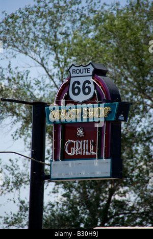 Route 66 Malt Shop & Grill Sign in Albuquerque's Central Avenue Stock Photo