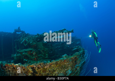 MK 2 Quad Guns on Starboard Side of USS Saratoga Marshall Islands Bikini Atoll Micronesia Pacific Ocean Stock Photo