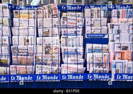 News stand selling international newspapers SW7 Kensington London United Kingdom Stock Photo